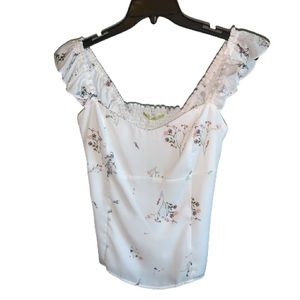 NWT Gianni Bini Floral Blouse